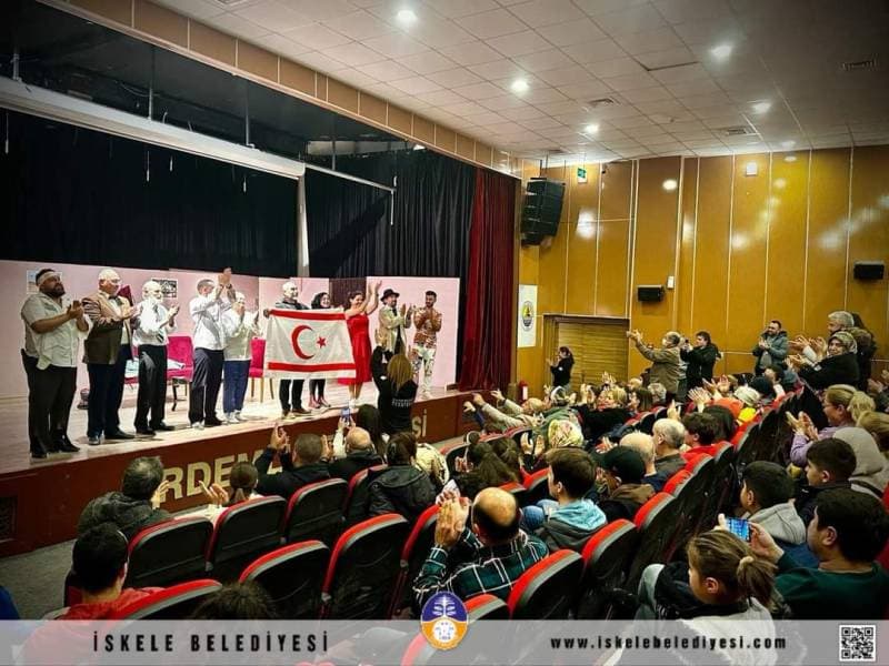 Galeri fotoğrafı 1