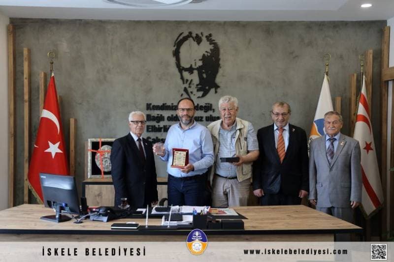 Galeri fotoğrafı 1