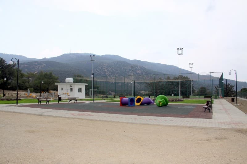 Ardahan Halı Saha