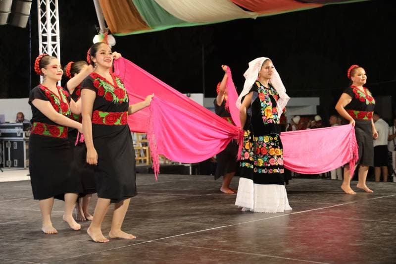 Galeri fotoğrafı 2
