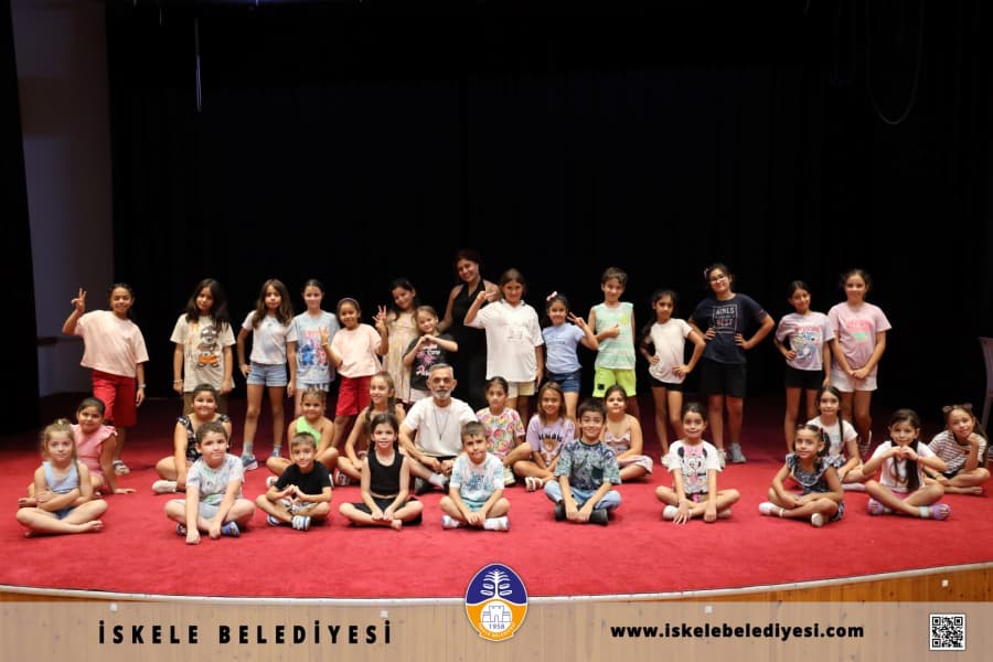HEM EĞLENİYOR HEM DE ÖĞRENİYORLAR