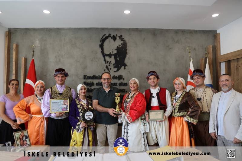 Galeri fotoğrafı 1