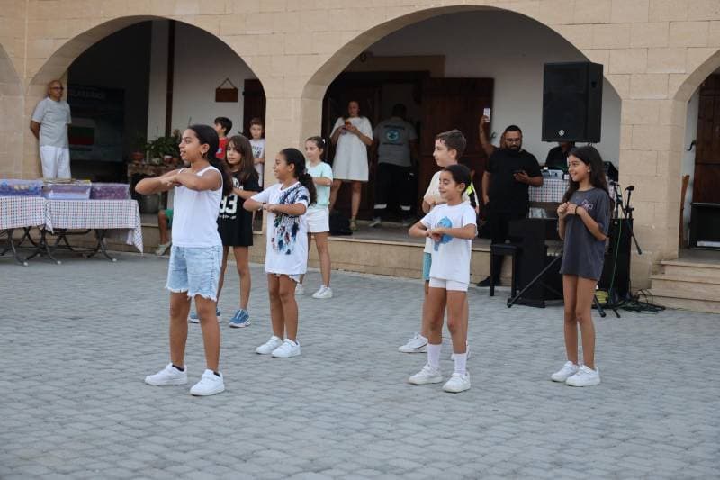 Galeri fotoğrafı 18