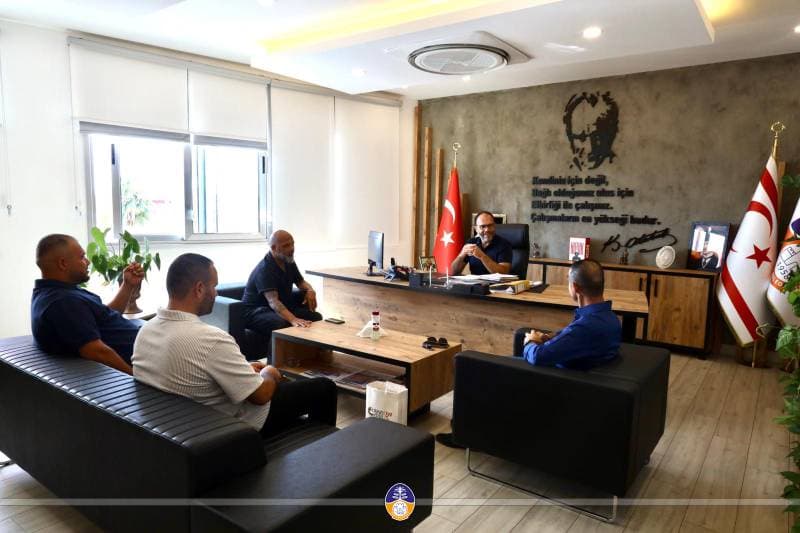 Galeri fotoğrafı 1