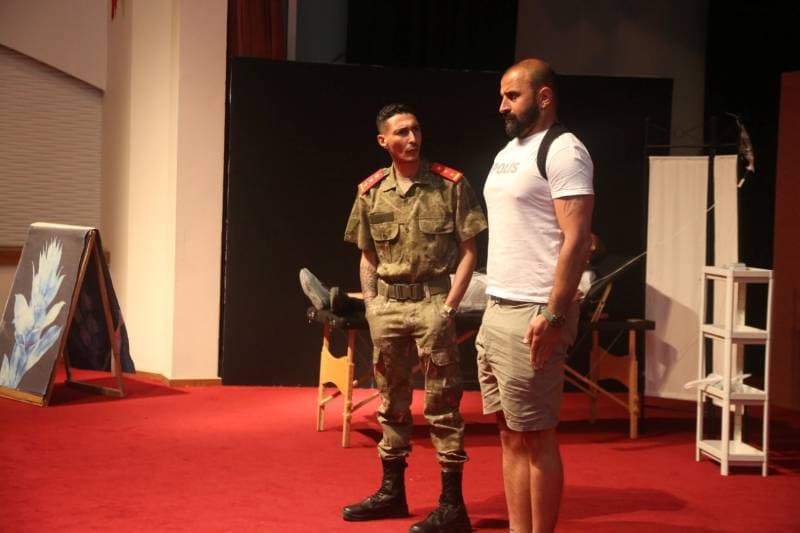 Galeri fotoğrafı 1