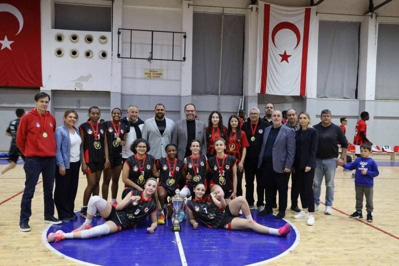 Galeri fotoğrafı 1
