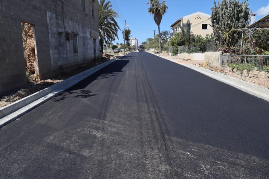 BAHÇELER’DE YOL ÇALIŞMASI DEVAM EDİYOR