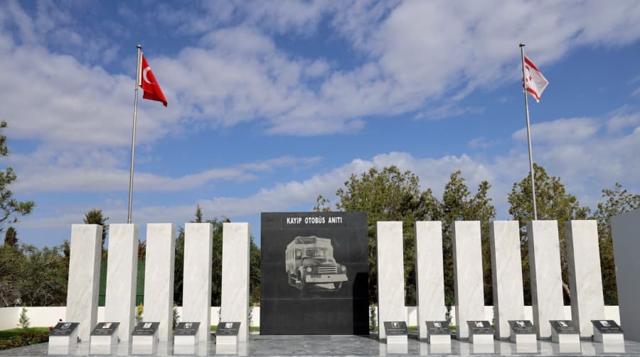 KAYIP OTOBÜS ŞEHİTLERİ ANILDI