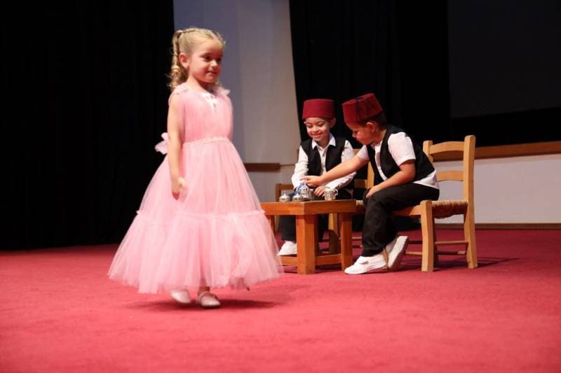 Galeri fotoğrafı 1
