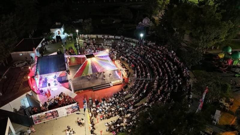 Galeri fotoğrafı 1