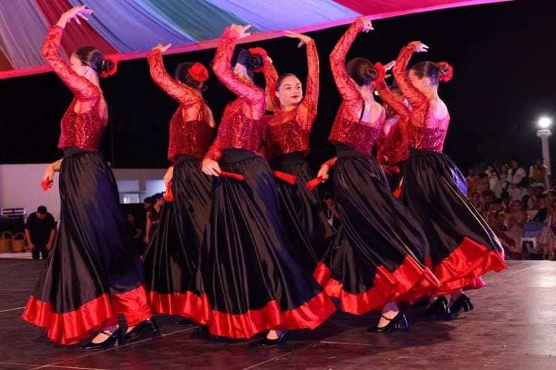 Galeri fotoğrafı 31