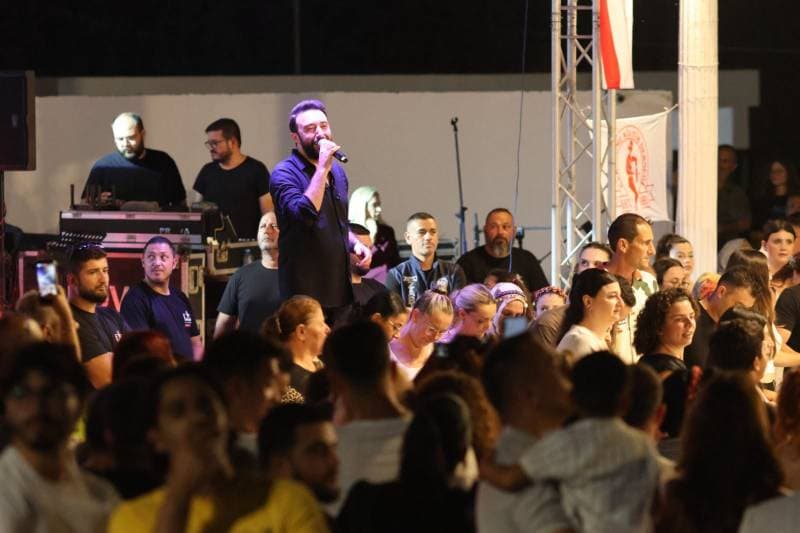 Galeri fotoğrafı 35