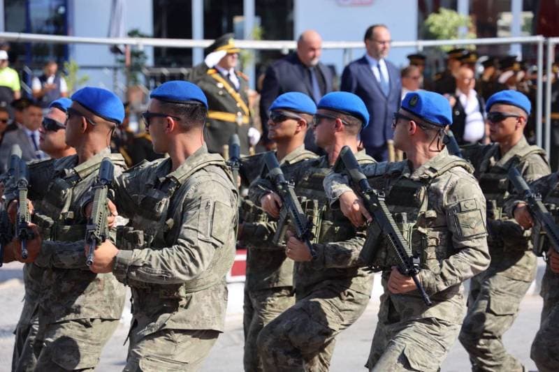 Galeri fotoğrafı 15