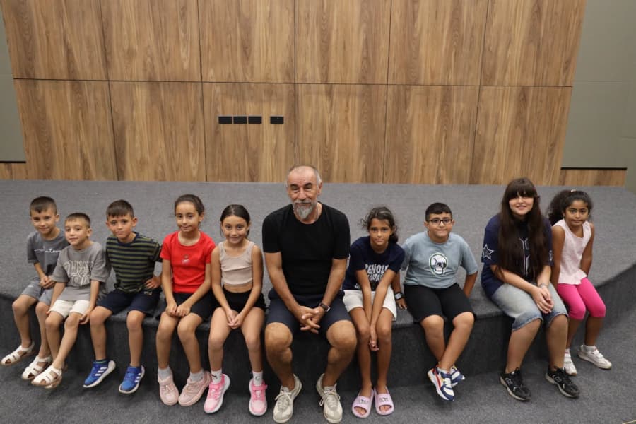 DRAMA ATÖLYESİNDE HAYAL GÜCÜ SAHNEYE TAŞINIYOR