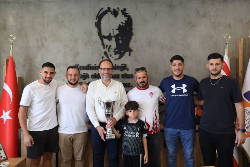 Galeri fotoğrafı 1