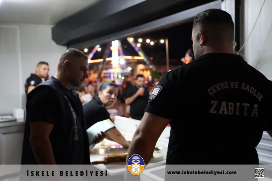 HALKIN SAĞLIĞI ÖNCELİĞİMİZ! İSKELE BELEDİYESİ LUNAPARK ALANI’NDAKİ BÜFELER DENETLENDİ