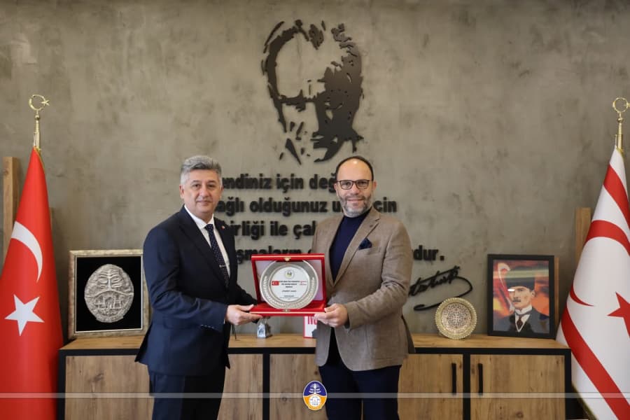 BALABAN’DAN SADIKOĞLU’NA NEZAKET ZİYARETİ
