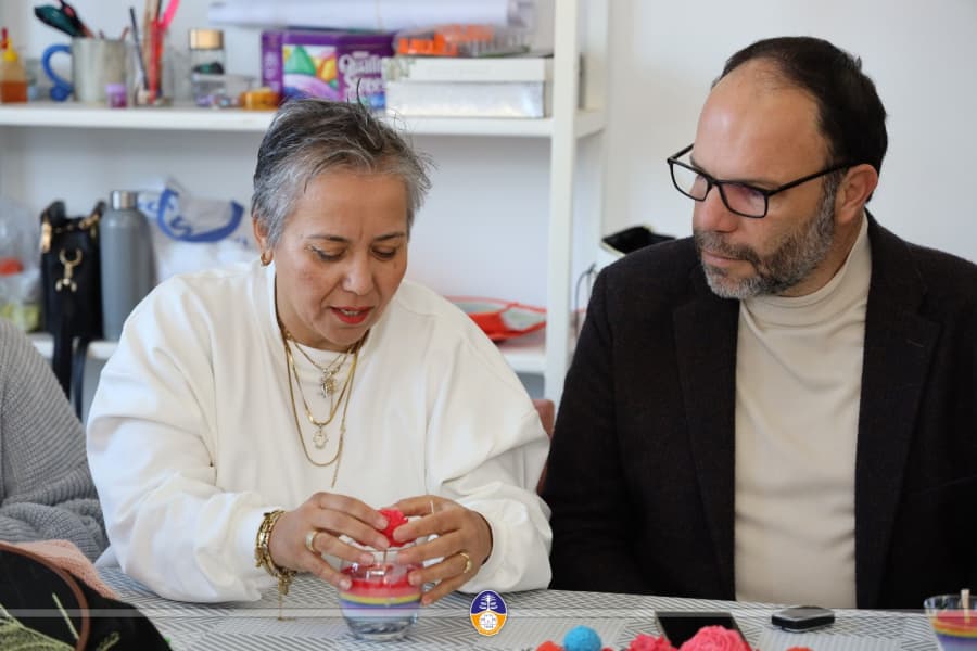ÖTÜKEN’DE KADINLAR ÜRETMEYE DEVAM EDİYOR