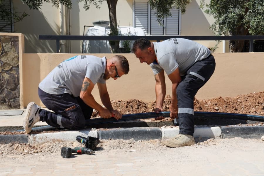 SU HATLARINI YENİLEME ÇALIŞMALARI DEVAM EDİYOR
