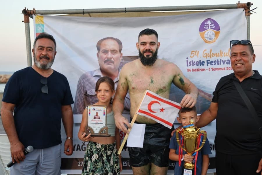 TECRÜBESİNİ KONUŞTURDU
