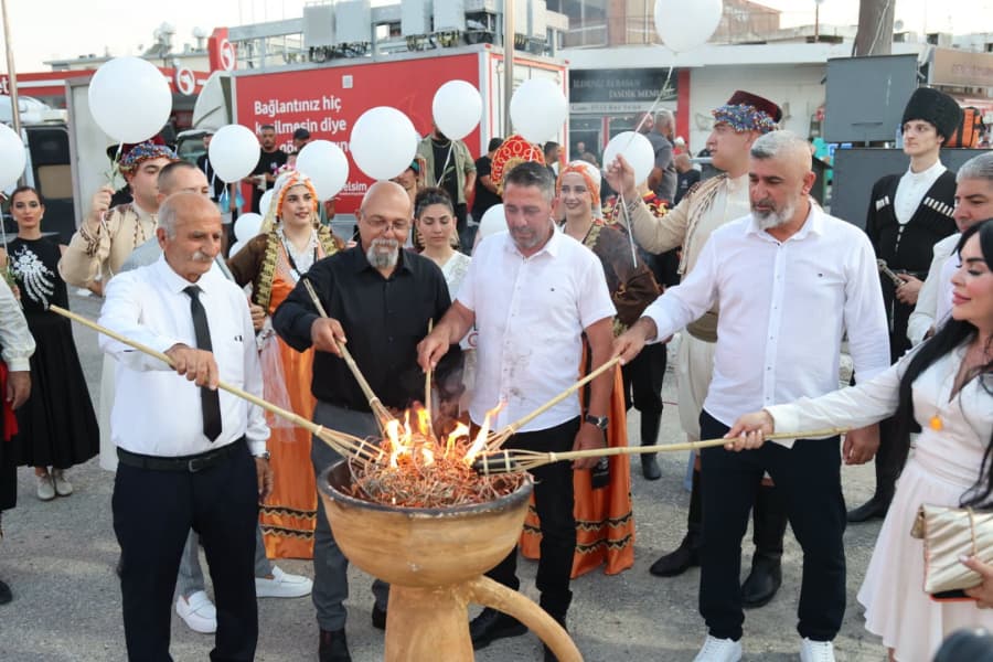 Bir kortejden çok daha fazlası