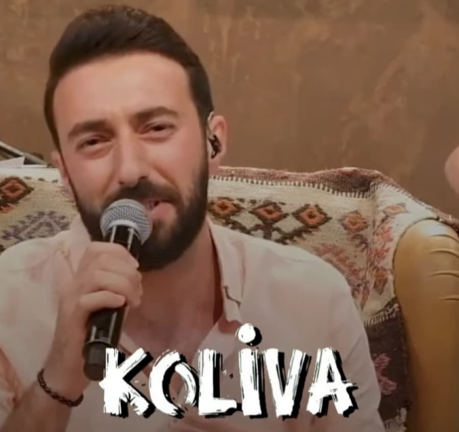 Karadeniz'in hırçın dalgaları, horonun coşkusu ve kemençenin yüreğe dokunan ezgileri aynı gecede buluşuyor!